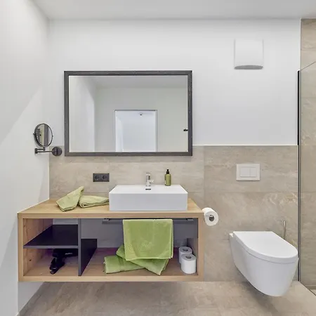 Hanna Am Hannesnhof By Interhome Längenfeld